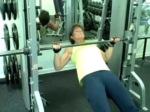 SMITH MACHINE PULLUPS
