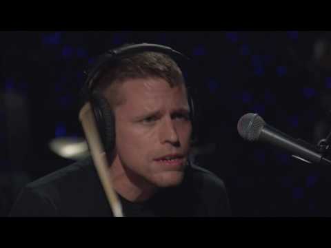Hamilton Leithauser - A 1000 Times (Live on KEXP)