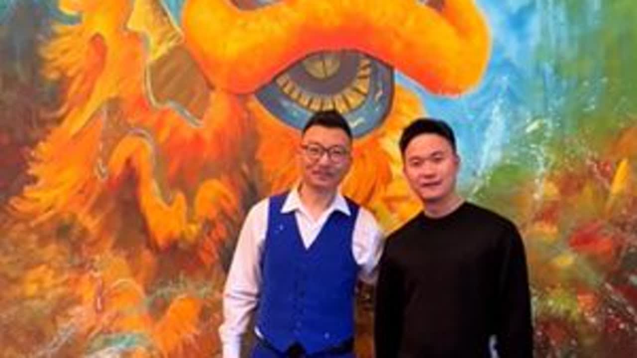 全国游走用画交换美好 南方人在东北 阳光豪爽的悦之彩——岭南名望家宴老板热情款待 时尚与传统文化的碰撞