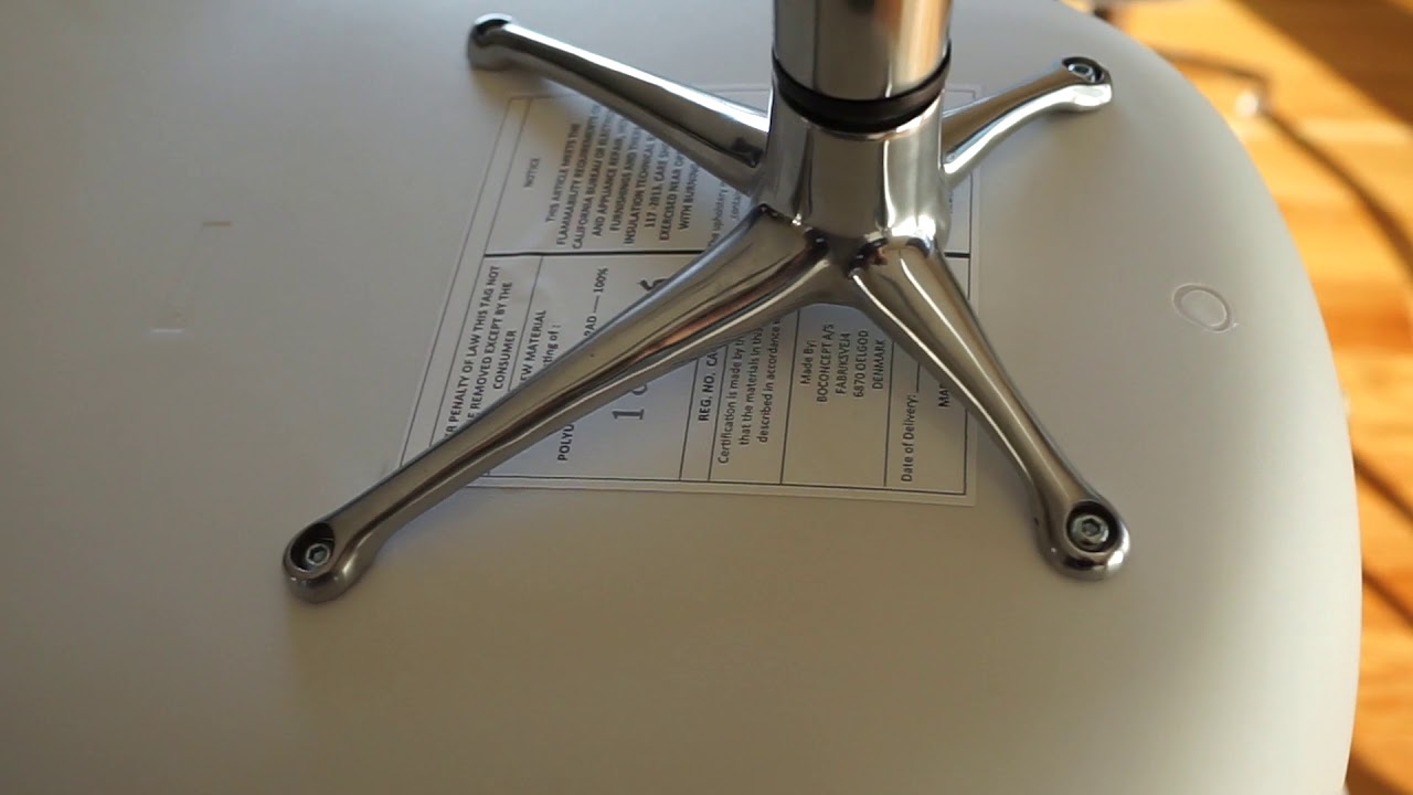 boconcept Adelaide chair with swivel function screws coming loose.