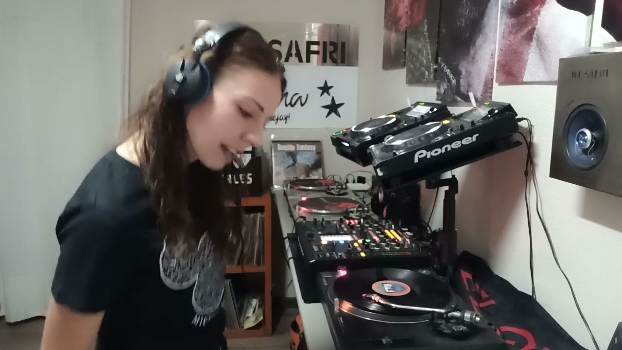 Akhina Dj @ Twitch Megaremember (11-4-21)