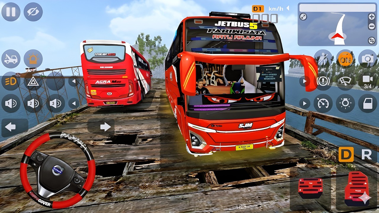 Bus Ratu Arjuna SJM Trans Abah Deni Lewat Jembatan Kayu Rapuh Berlubang