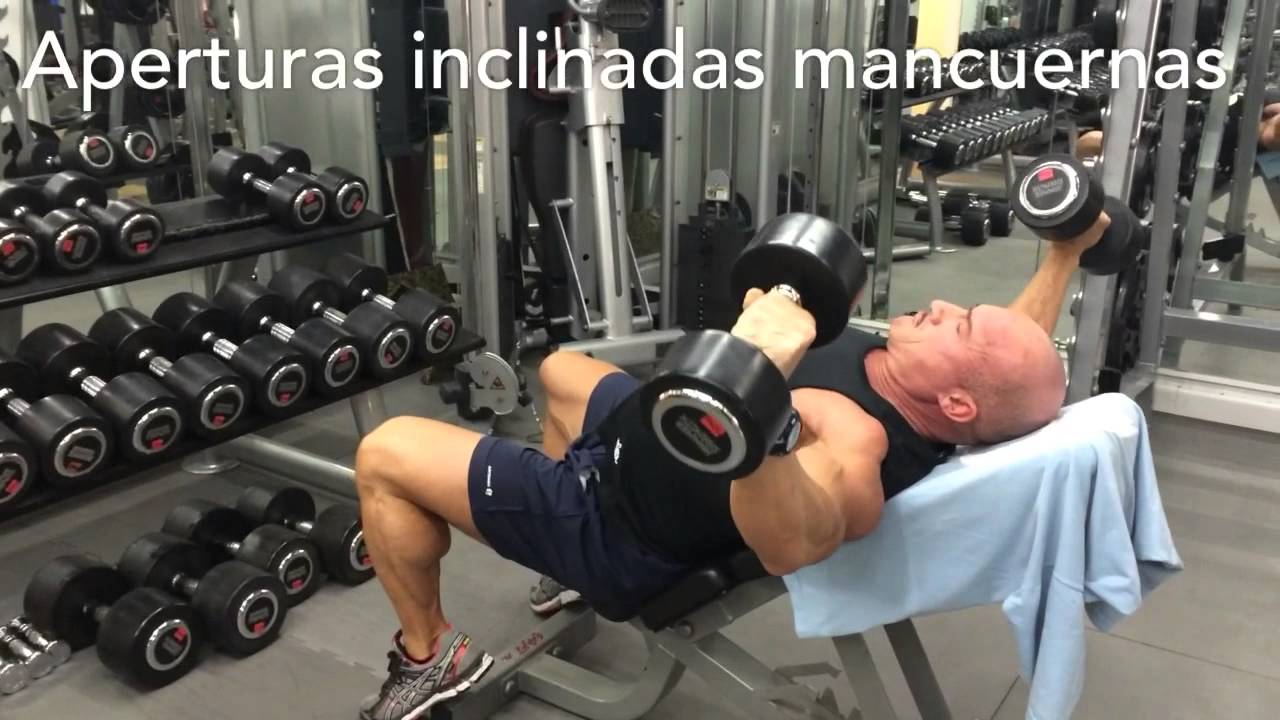 Aperturas con mancuernas inclinado y con agarre en pronacion - YouTube