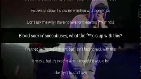 SpaceBound - Eminem (LYRICS)