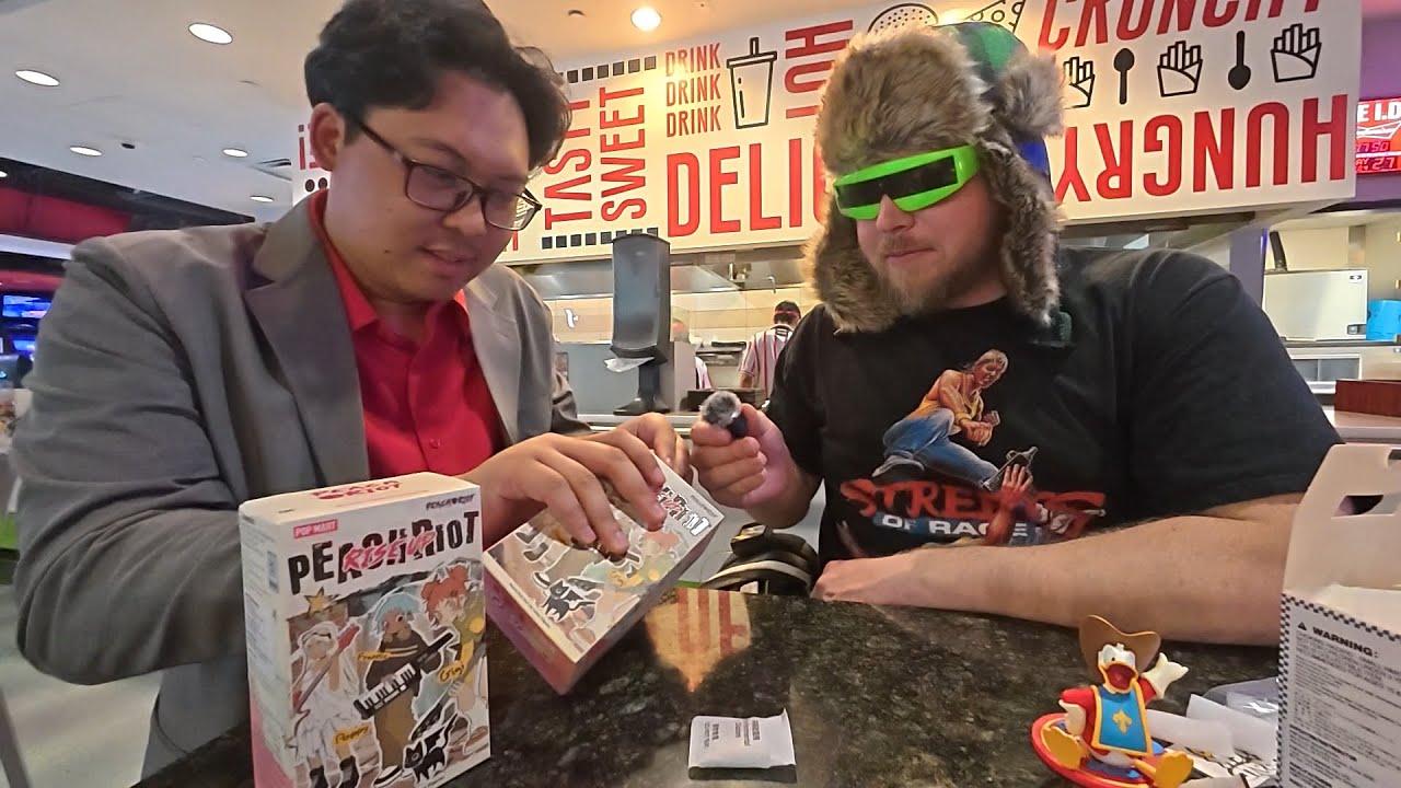 A Very Unprofessional Figure Blind Box Unboxing (Feat. Badical Radness)