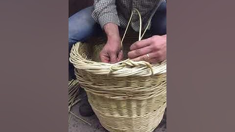 Champagne basket handles