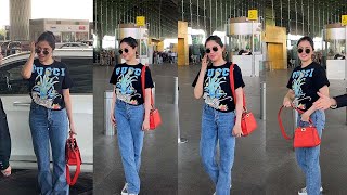 T-Series Queen Divya Kumar Khosla Papped At Mumbai Airport Looks Classy In Simple Denim &amp; Tshirt