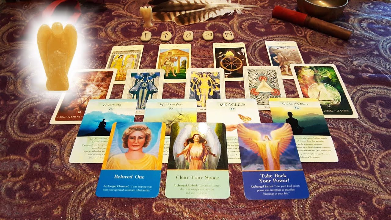 CANCER TAROT JANUARY 2020 – YOUR GUARDIAN ANGEL HAS A GIFT FOR YOU !!! OPEN YOUR ARMS TO RECEIVE !!!