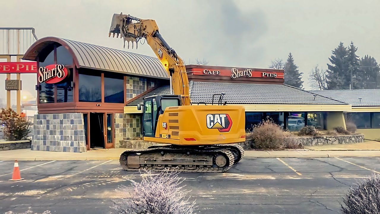 Полный снос закусочной | Экскаватор CAT в действии