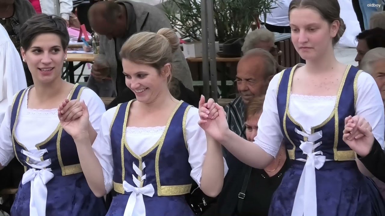 Folk Dance-House Music - Hungary (152)