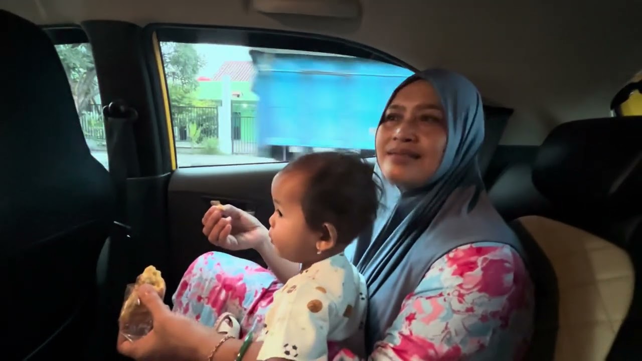 MLAKU MLAKU KARO PUTUKU NAIK SI KUNING‼️berbuka puasa ditempat kinara