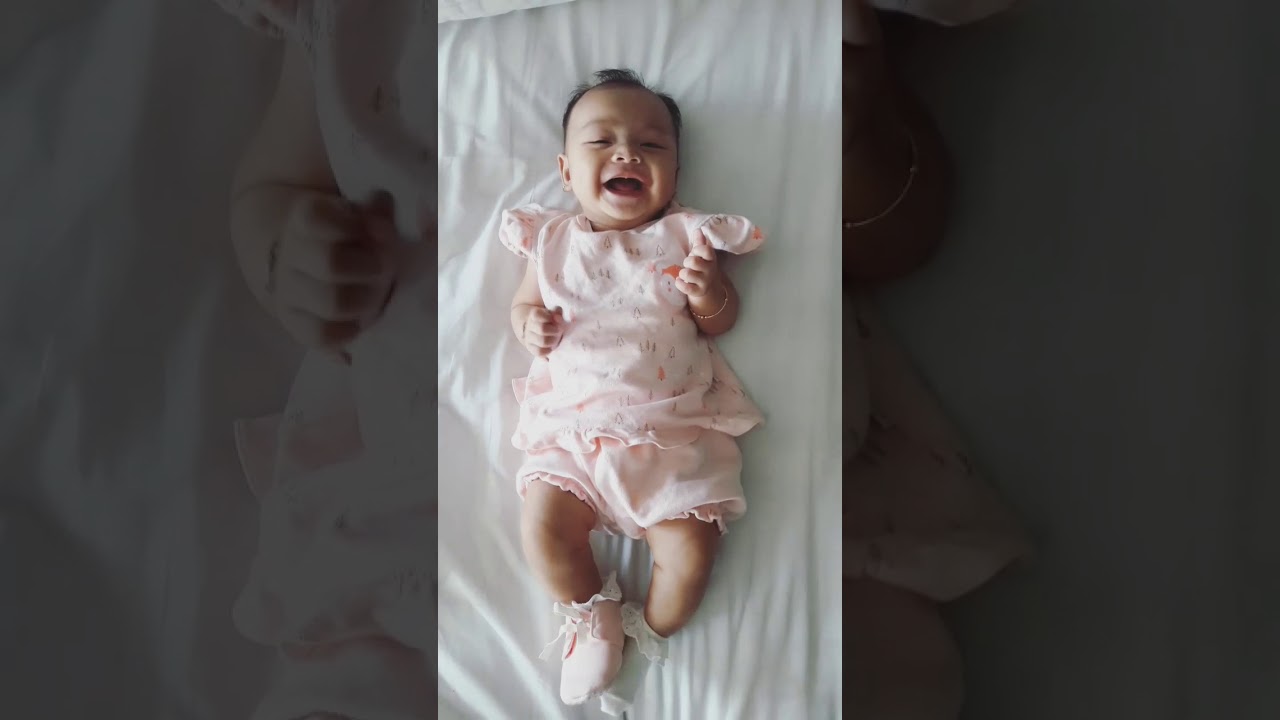  Bayi  Menggemaskan Ketawa Lucu Anak Cewek  Pertama YouTube