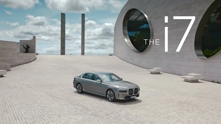 FORWARDISM IN THE NEW BMW i7