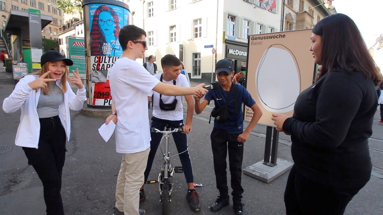 DI GSCHIEDSCHTE VO BASEL (EXTRA LANG)