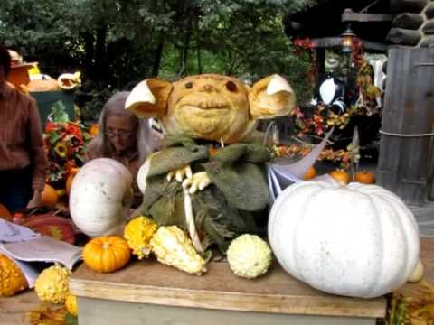 Disneyland Pumpkin Carving - Including Yoda, Jack ...