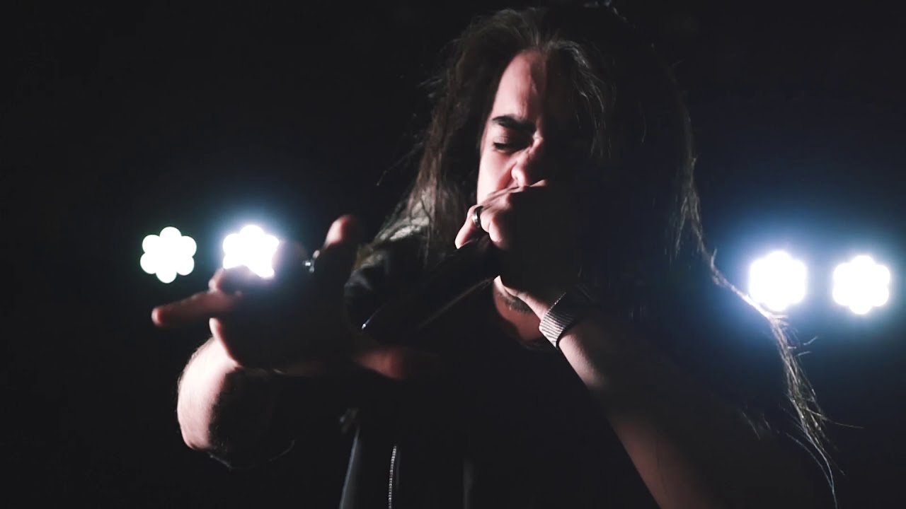 YouTubeでBY THE THOUSANDS - Despondency (Official Music Video)を視聴 YouTubeでBY THE THOUSANDS - Despondency (Official Music Video)を視聴
