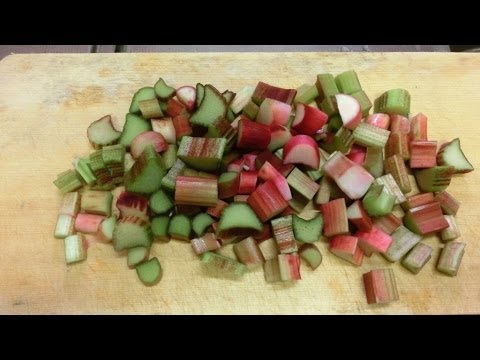 とても簡単 おいしいルバーブジャムの作り方 Super Easy How To Make Rhubarb Jam Youtube