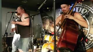 Steve 'n' Seagulls - Burn (live)