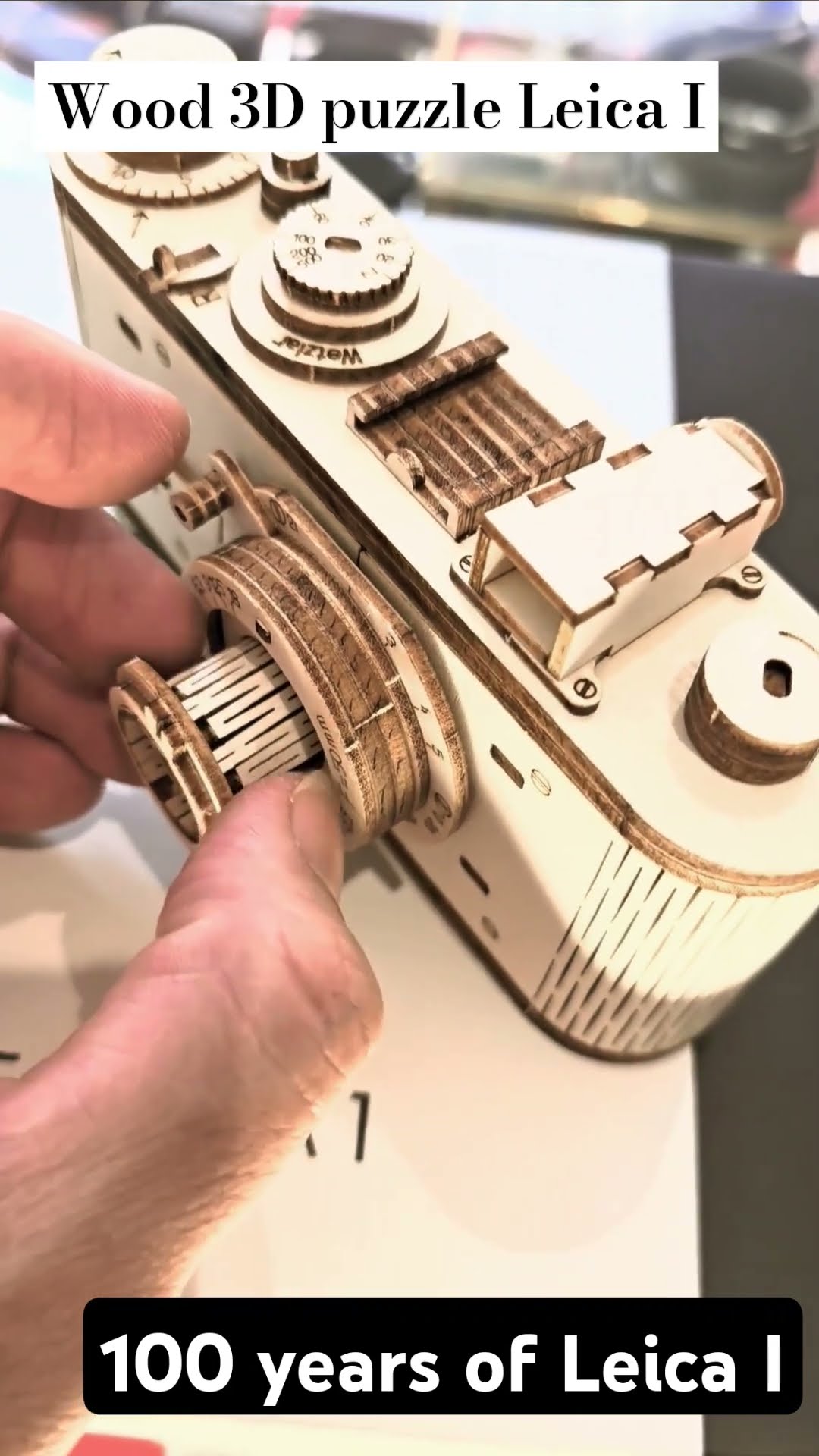 木製3Dパズル Leica I型　96374 3D puzzle Leica I #leica #leicaI - YouTube