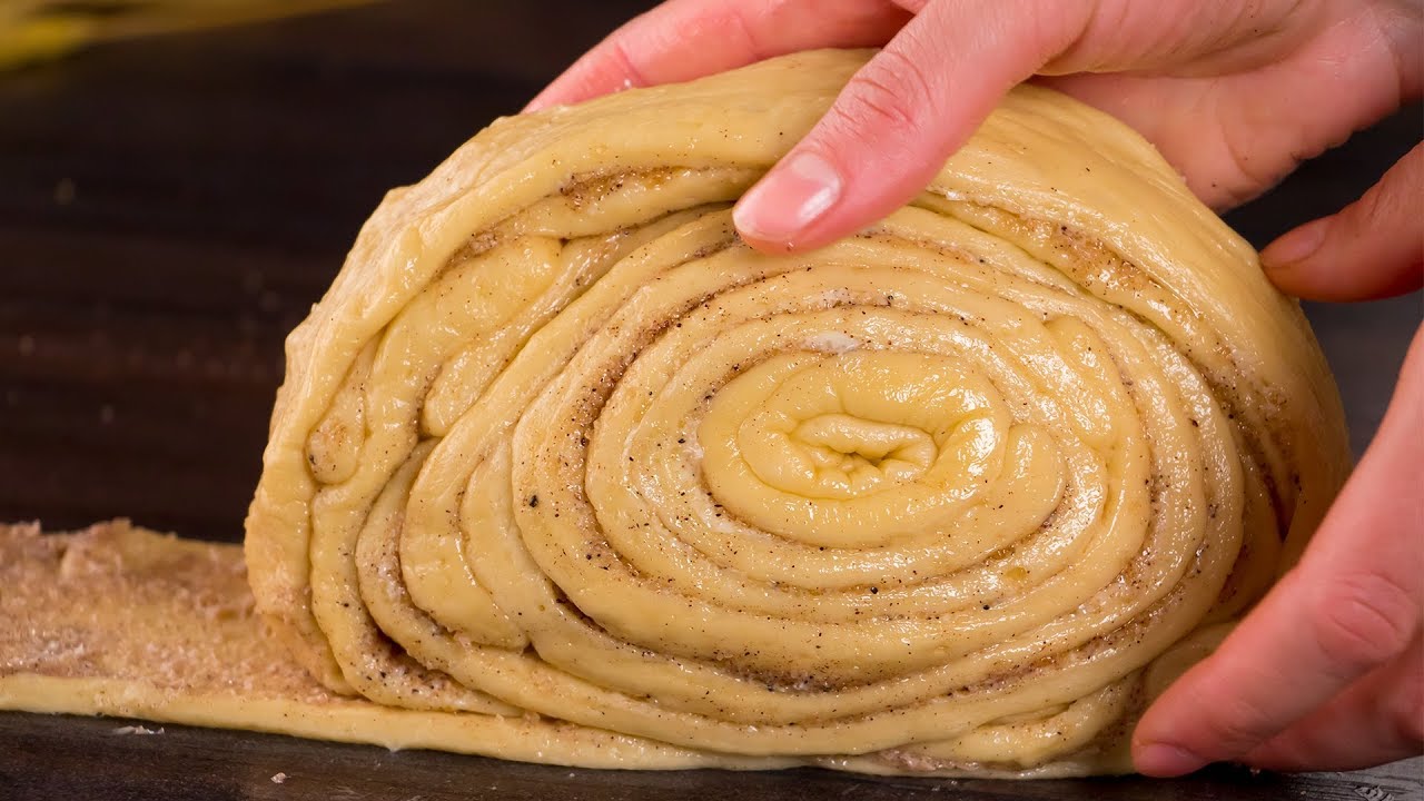 Preparate la più gustosa torta alle mele: è soffice e fine che si scioglie in bocca! | Saporito.TV