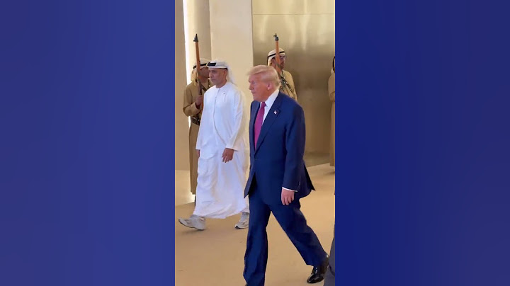 رئيس الدولة في مقدمة مستقبليه.. لحظة وصول الرئيس الأمريكي دونالد ترامب إلى دولة الإمارات