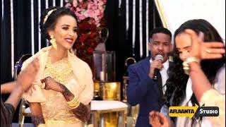 AROOS KACSAN IIDLE YARE HEES AROOS U QAADAY FARAH & SAGAL  AROOSKA UGU SHIDAN SANADKA 2018