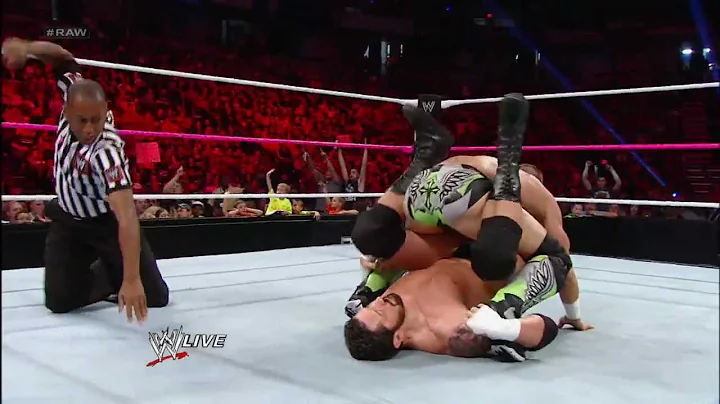 Tyson Kidd vs. Wade Barrett: Raw, Sept. 24, 2012