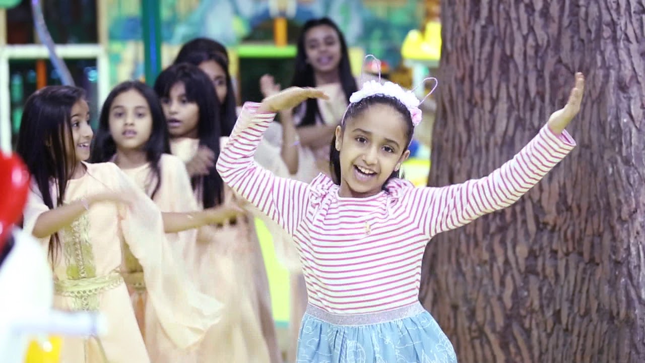 قناة اطفال ومواهب الفضائية كليب هلت في سنتها السابعة جوري ابوجبل - YouTube.