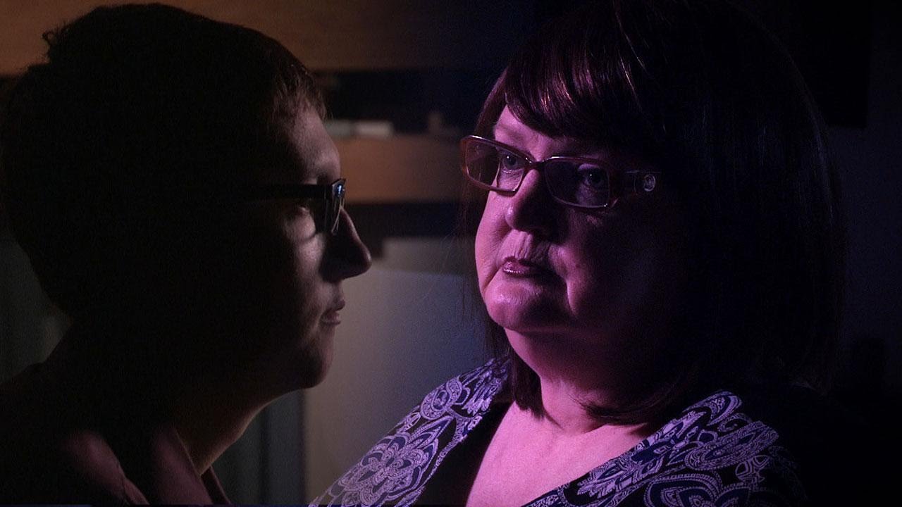 Mother michelle. прощание со школой эмоции. детская проституция в америке. Her daughter said. фотосессия мама и дочка взрослая.