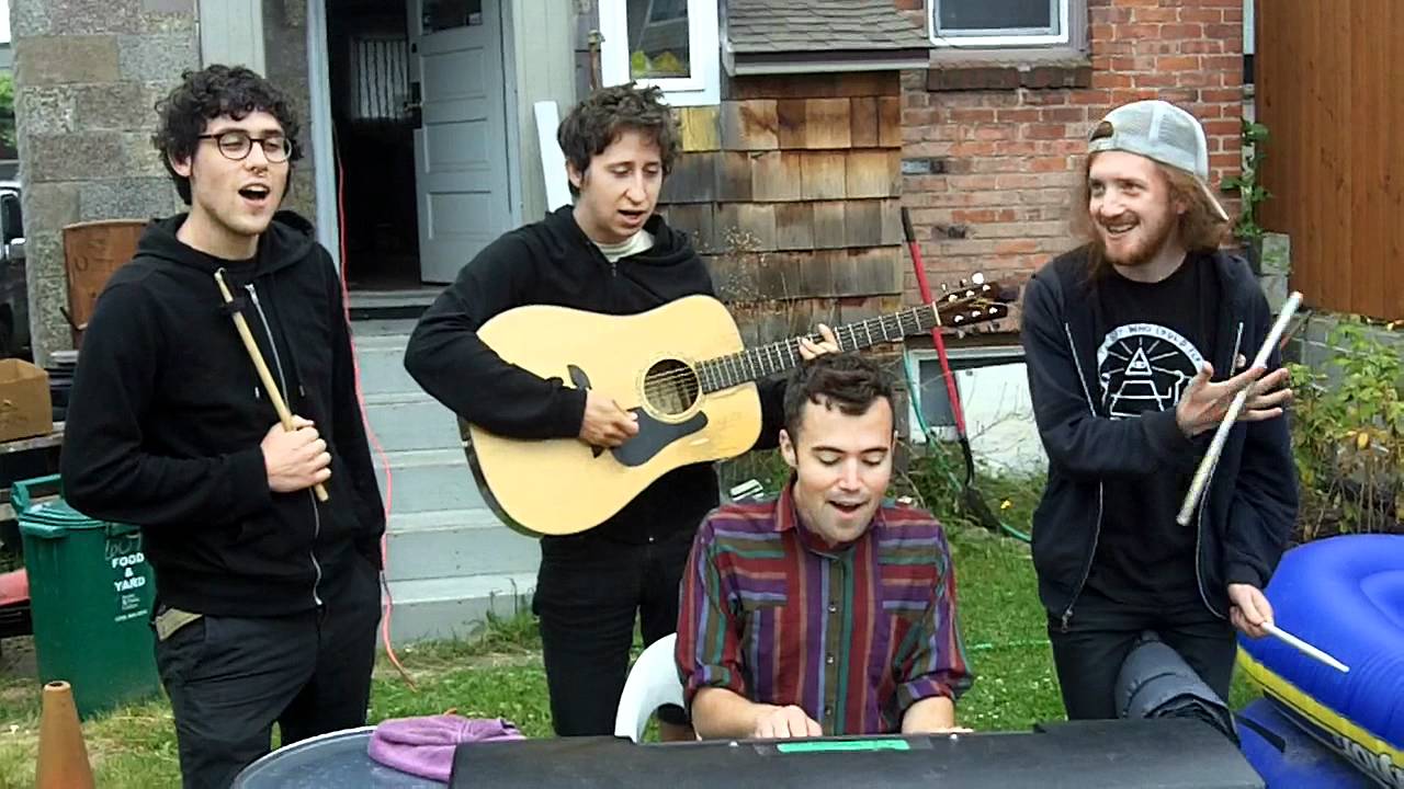 ONSIND, Spoonboy and Theo Hilton (Nana Grizol) Baby Monkey Riding on