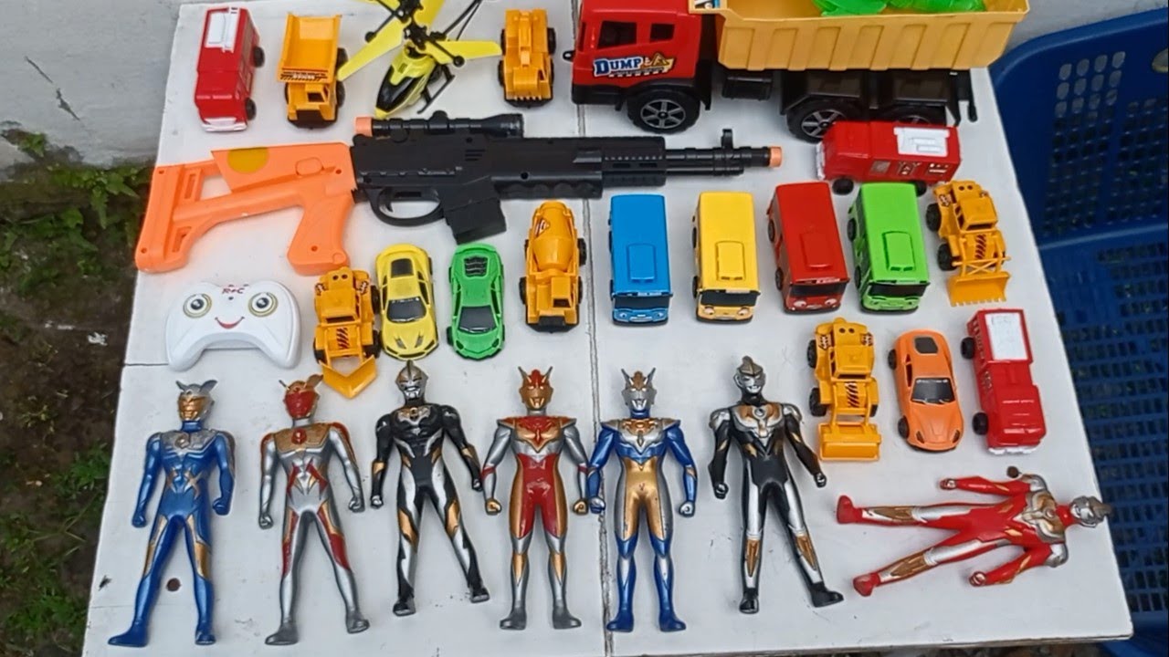 Ultraman, Mobil Pemadam, Mobil Balap, Slender, Dozer, Loader, Excavator ...