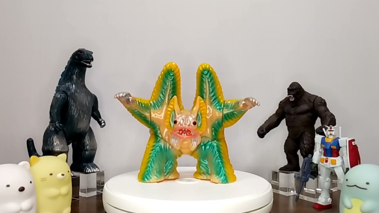 ソフビ M1号 ペスター(黄) Softvinyl Pestar - YouTube