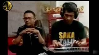 kacapi suling bulan tumanggal(karoke)