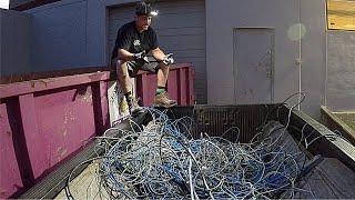 Dumpster Diving "They're Like $300 - $500 Bucks A Piece!"