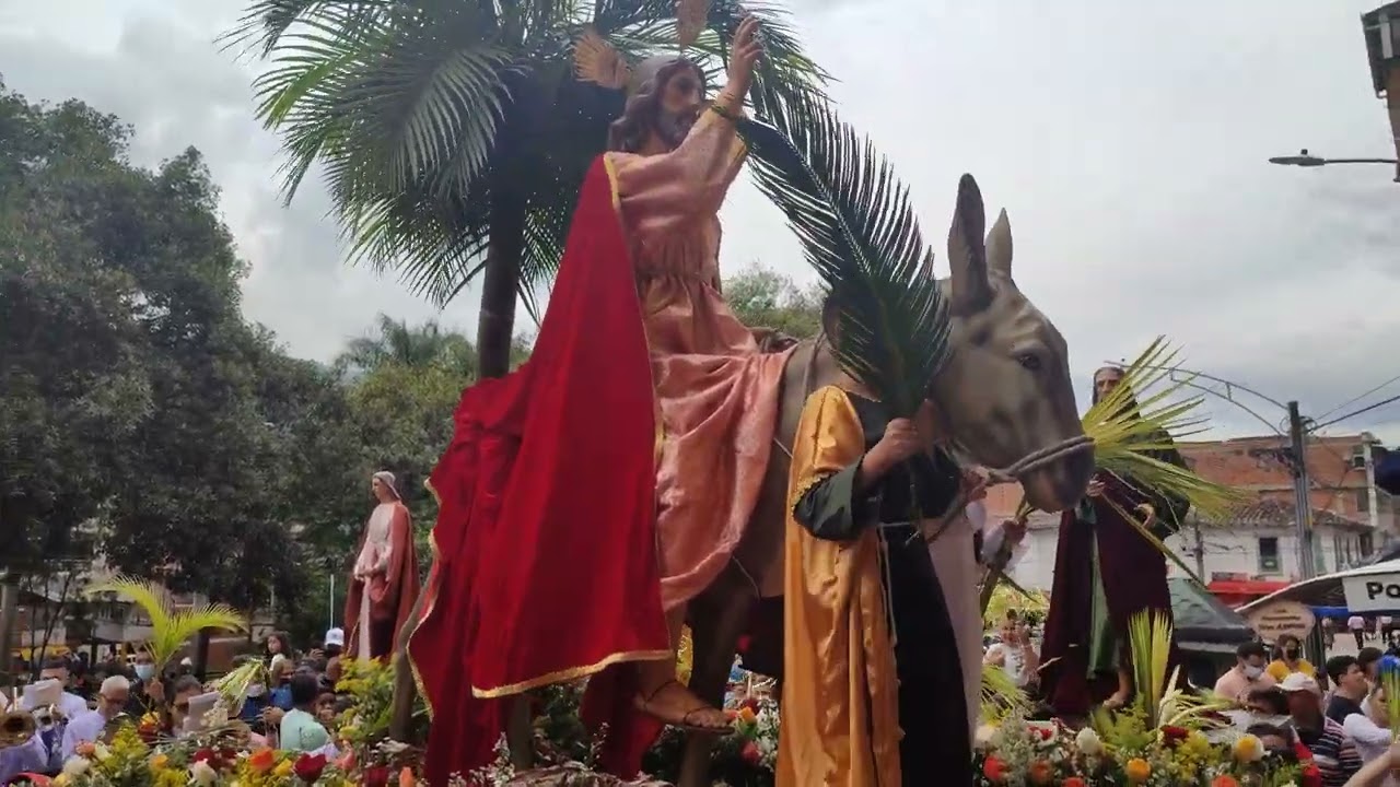 Semana santa colombia barbosa Antioquia 2022 (Domingo de Ramos) 3/3 video 4k
