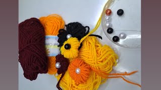 Yarn Flowers with Two different methods.