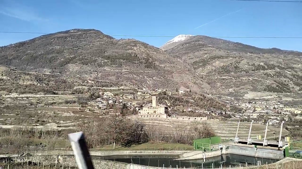 Driving from Pollein towards Aymaville IV (view towards Sarre), Aosta valley, Italy, 07/01/23
