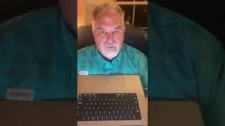 Breakfast Biscuit: You Wearing A Belt? – 10/05/23