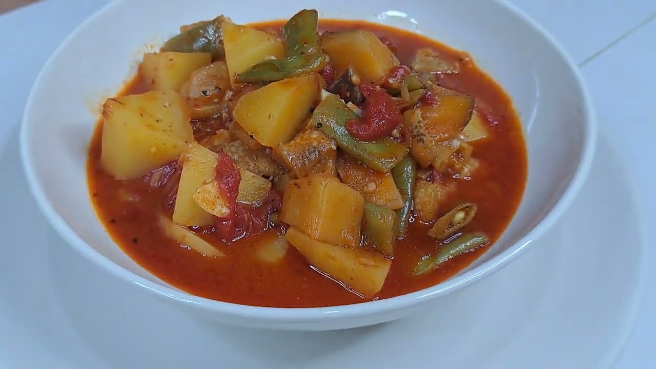 TÜRLÜ YEMEĞİ TARİFİ – PRATİK SEBZELİ TÜRLÜ NASIL YAPILIR -STEW WITH VEGETABLES #vlog #türlü #4k #tc