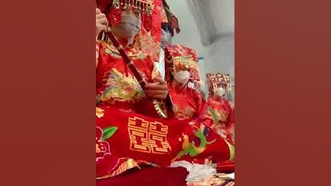 Then Hải Nam: lẩu then tăng chức rất đông vui và ý nghĩa