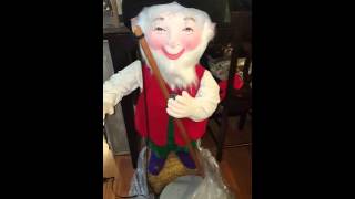Hamberger Displays Animated Hoedown Elf