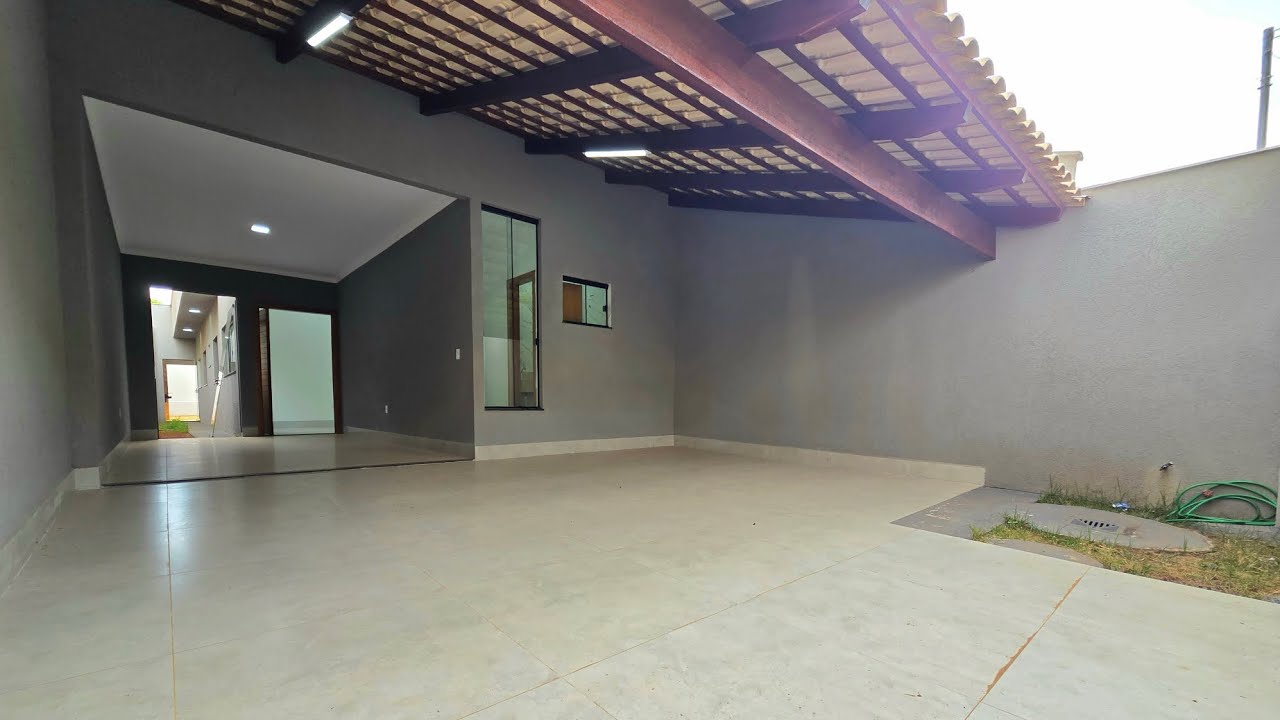 CASA À VENDA NO MONT SERRAT, 3 QUARTOS, SUÍTE,  GOURMET INTEGRADO, QUINTAL, APARECIDA DE GOIÂNIA GO 