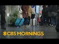 What to expect for the end-of-year holiday travel rush