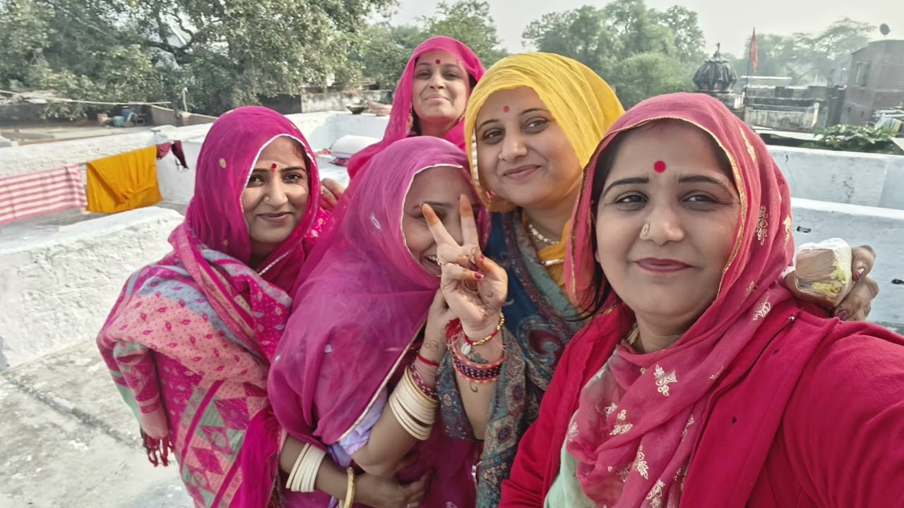 Rajputi shadi ka  गांव के रीति रिवाज के साथ , बना की शादी हुई  और सब अपने अपने घर पधार गए