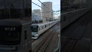 東京メトロ13000系  13125編成　普通　中目黒行き