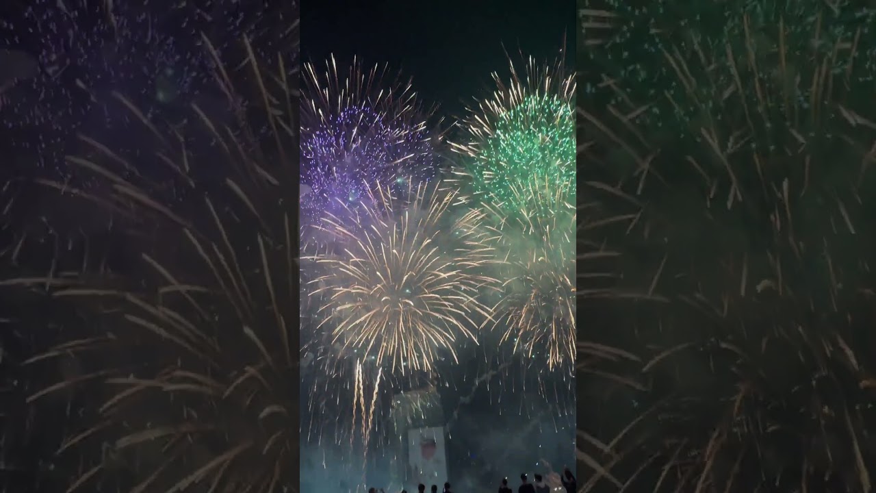 Bangkok New Year Fireworks  🎇 @aidooomangkon 