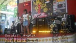 Download Lagu Kotak - Beraksi (cover) - For Peace MP3