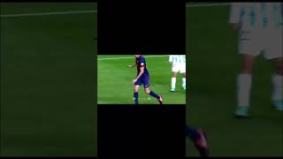 Casemiro Vs Sergio Busquets Which One Do You Think ?