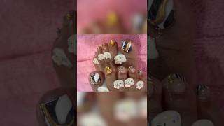 Trendy Toe Nail Designs #glowup395 #pedicure #toenails #toenailart #abstractart