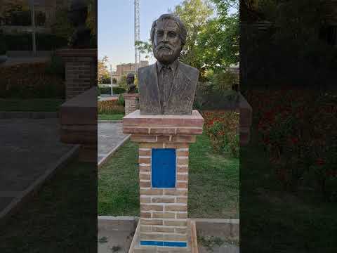سردیس ها و مجسمه های مشاهیر قزوین در بوستان مشاهیر